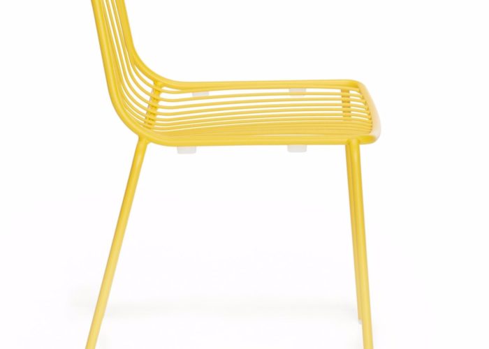 scandinavian,chair